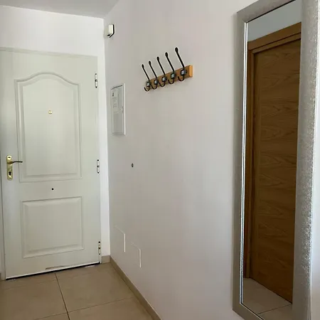 Amaner Capri Apartment