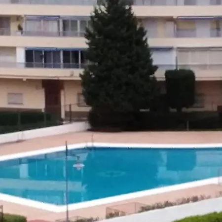 Amaner Capri *